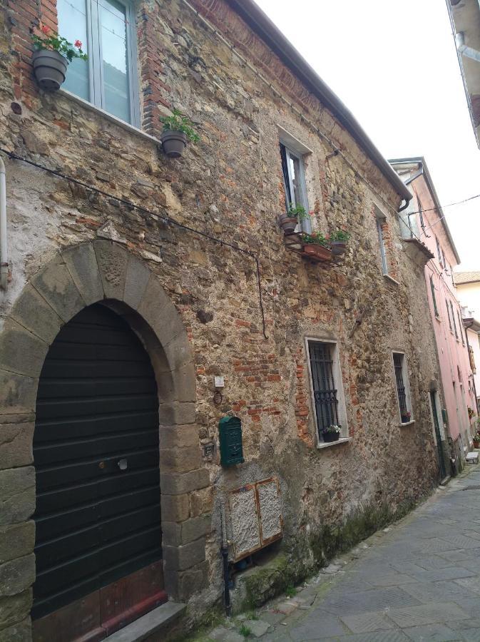 Appartamento A Fosdinovo Exterior foto